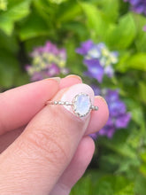 Load image into Gallery viewer, Bobbly Rainbow Moonstone Sterling Silver Ring