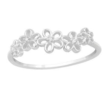 Load image into Gallery viewer, Daisy Daisy Sterling Silver Ring