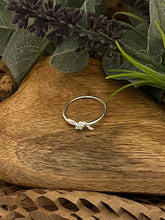Load image into Gallery viewer, Sterling Silver Crystal Knot Ring
