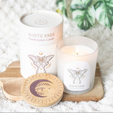 Load image into Gallery viewer, Luna Moth Manifestation Candle with Clear Quartz Crystals – Hand-Poured Scented Candle for Intention & Energy