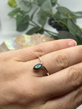 Load image into Gallery viewer, Sterling Silver and Abalone Tear Drop Ring