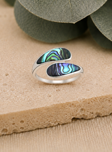 Load image into Gallery viewer, Sterling Silver Oxidized Swirl Abalone Shell Ring – Boho Statement 925 Silver Ring