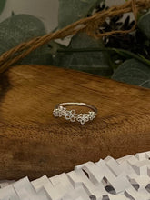 Load image into Gallery viewer, Daisy Daisy Sterling Silver Ring