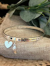 Load image into Gallery viewer, Meaningful Words Bangle ‘Never Forgotten’ Silver
