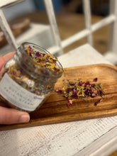 Load image into Gallery viewer, Botanical Facial Steam Blend - Natural 25g