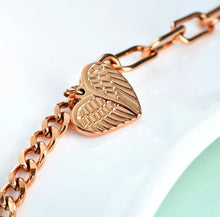 Load image into Gallery viewer, Love Angel Wings Bracelet
