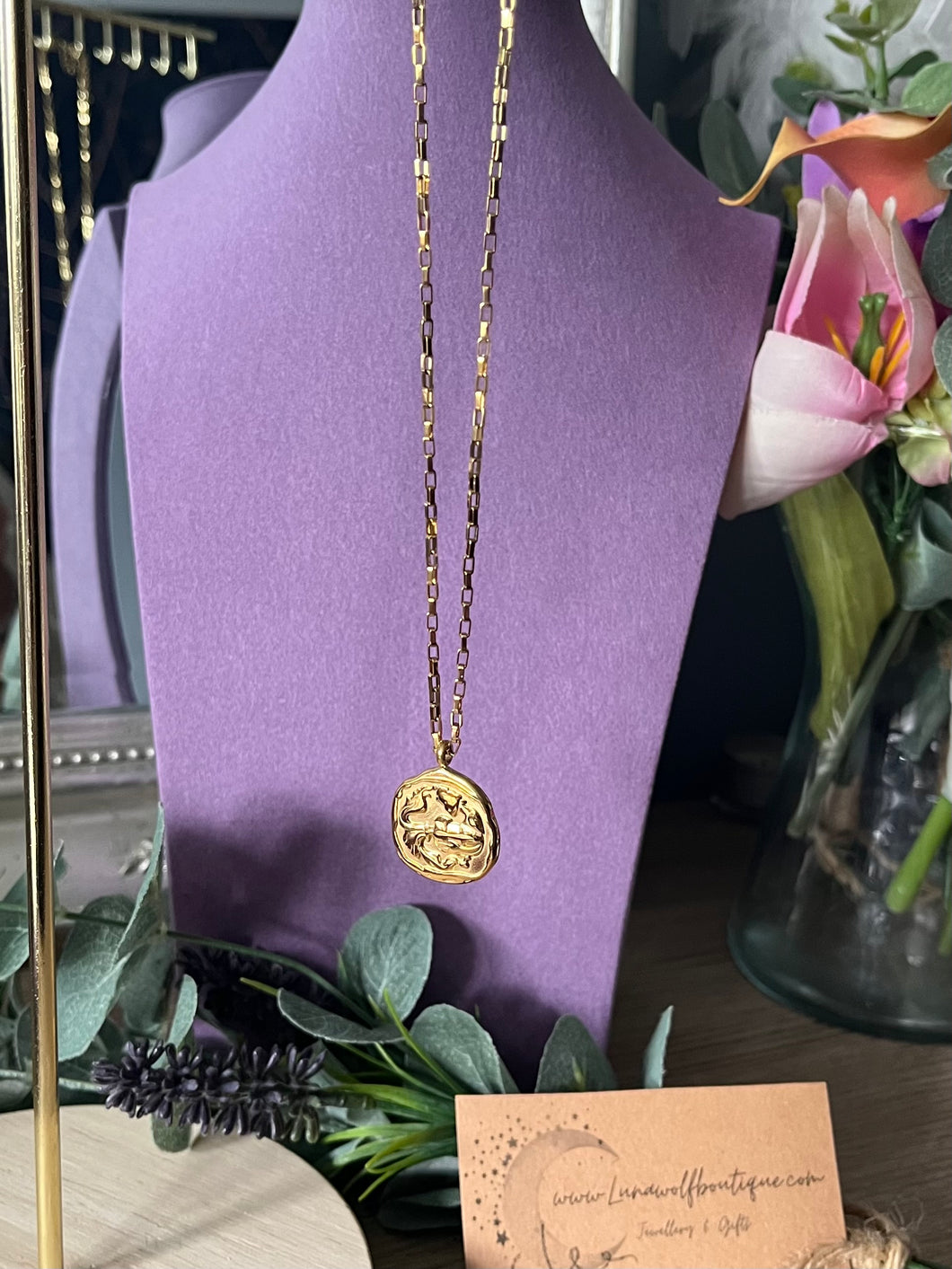 Celestial Zodiac Medallion Necklace – Aquarius

Gold Plated Stainless Steel | Waterproof, Adjustable, Hypoallergenic