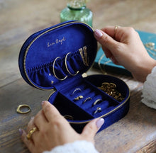 Load image into Gallery viewer, Lisa Angel Starry Night Velvet Jewellery Case
