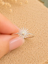 Load image into Gallery viewer, Starburst Opal Ring 925 Sterling Silver
