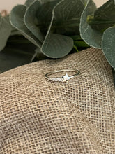 Load image into Gallery viewer, Shooting Star Sterling Silver Ring
