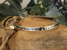 Load image into Gallery viewer, Lisa Angel Meaningful Words Bangle ‘Sun and Moon’ Silver
