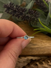 Load image into Gallery viewer, Sterling Silver Abalone Ridge Ring
