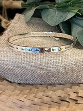Load image into Gallery viewer, Lisa Angel Meaningful Words Bangle ‘Beach Lover’
