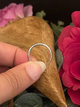 Load image into Gallery viewer, Celestial Shooting Star Band 925 Sterling Silver

