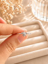 Load image into Gallery viewer, Sterling Silver Turtle Ring – 925 Silver Ocean Jewellery | Coastal Animal Ring
