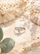 Load image into Gallery viewer, Sterling Silver Bee Ring
