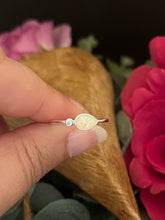 Load image into Gallery viewer, Pear Opal and Crystal Ring 925 Sterling Silver
