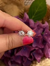 Load image into Gallery viewer, Sun 925 Sterling Silver and Crystal Studs
