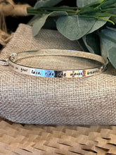 Load image into Gallery viewer, Lisa Angel Meaningful Words Bangle ‘Beach Lover’
