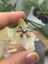Load and play video in Gallery viewer, Sterling Silver and Abalone Cross Arrow Ring
